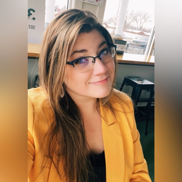 Meet your Posher, Devan - Picture 1 of 1